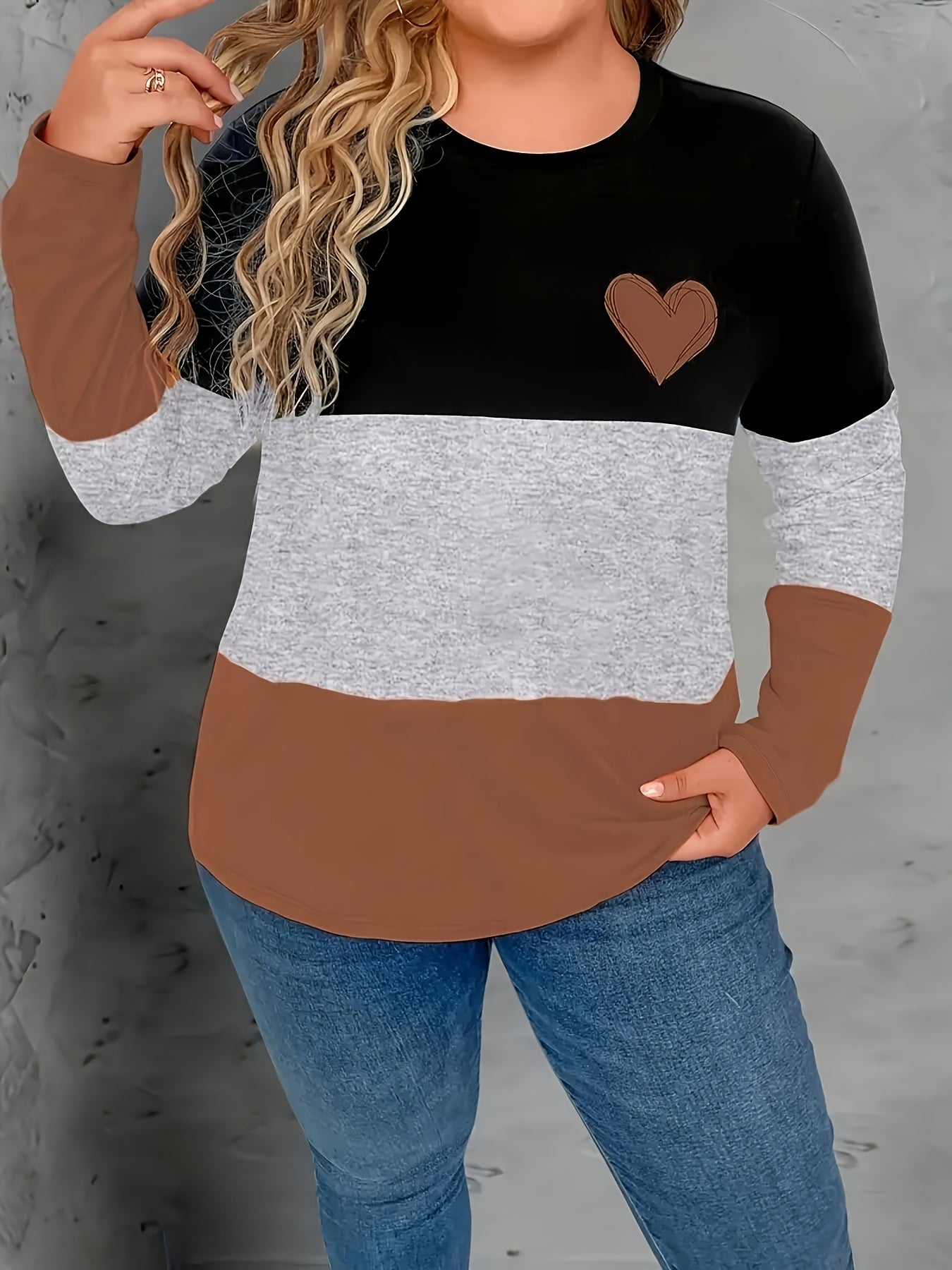 Plus Size Women's Color-Block Long Sleeve Top Polyester Blend Round Neck Casual Wear