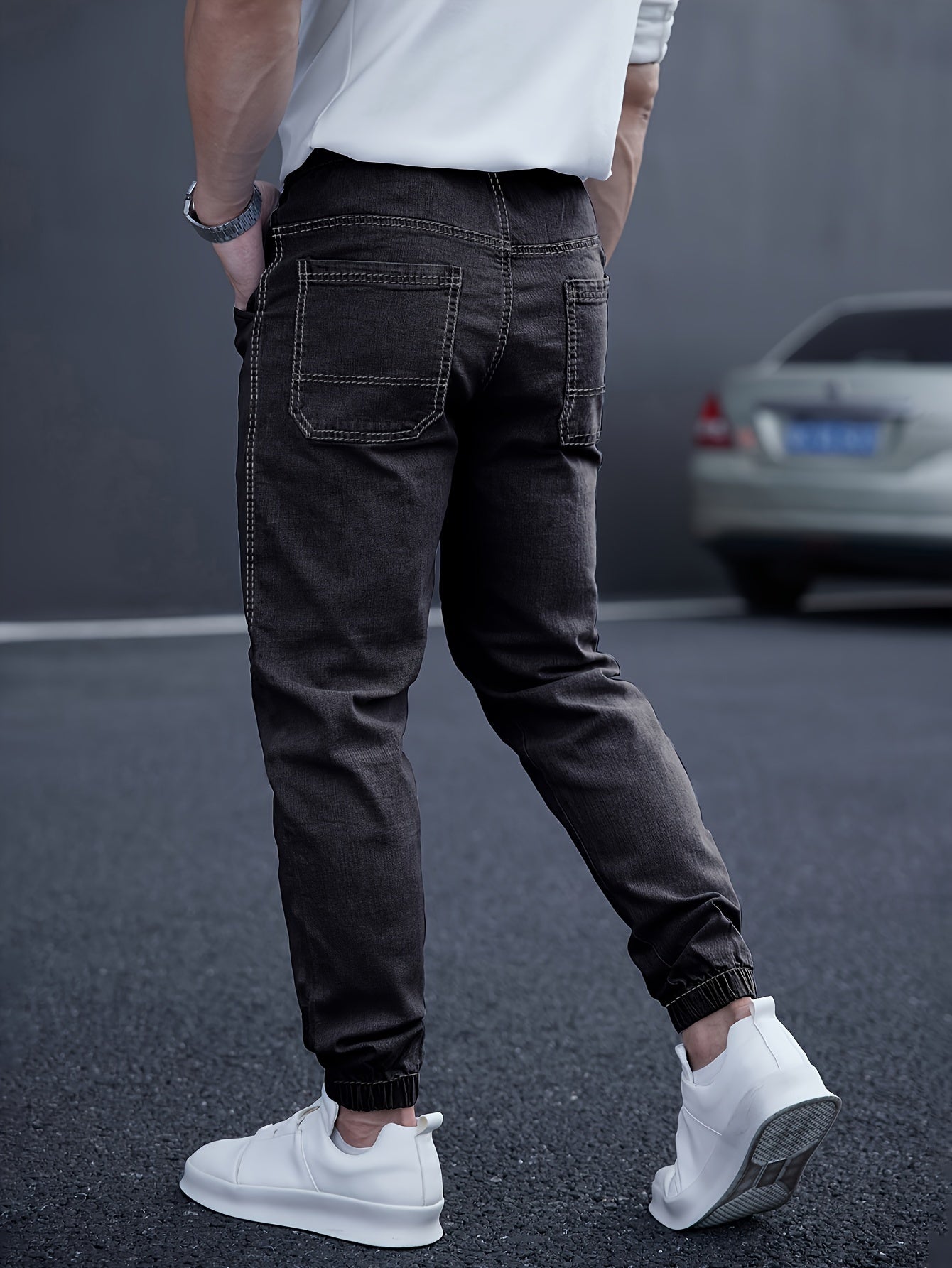 Men's Cropped Jogger Jeans with Elastic Waist Drawstring Utility Pockets Medium Stretch Denim