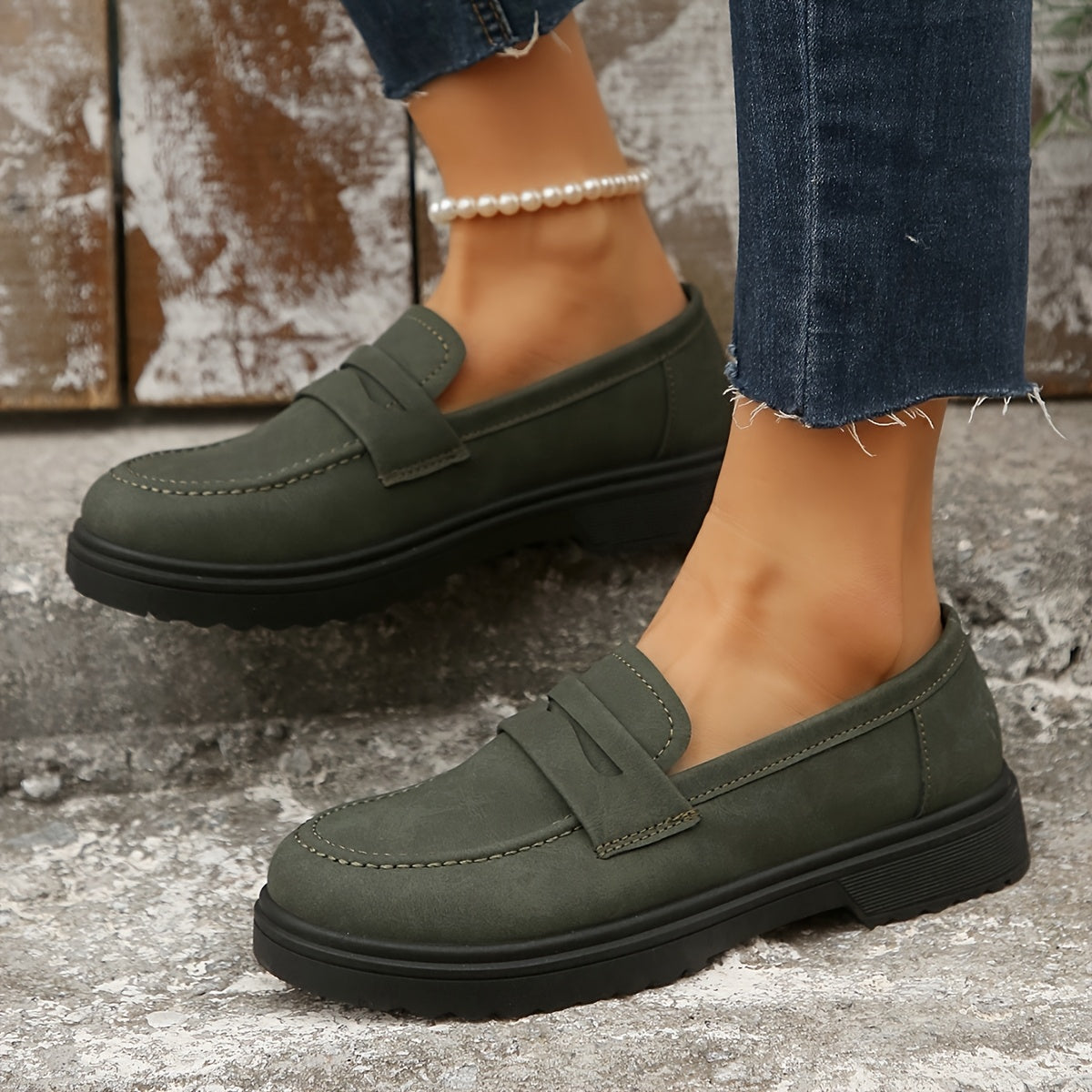 Women Olive Green PU Loafers Slip-On Moccasins Casual Dressy Shoes
