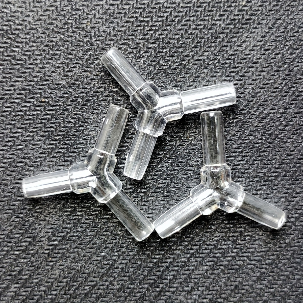 10 Pack 4mm Acrylic Aquarium Air Pump Tee Connectors for Fish Tank Oxygenation