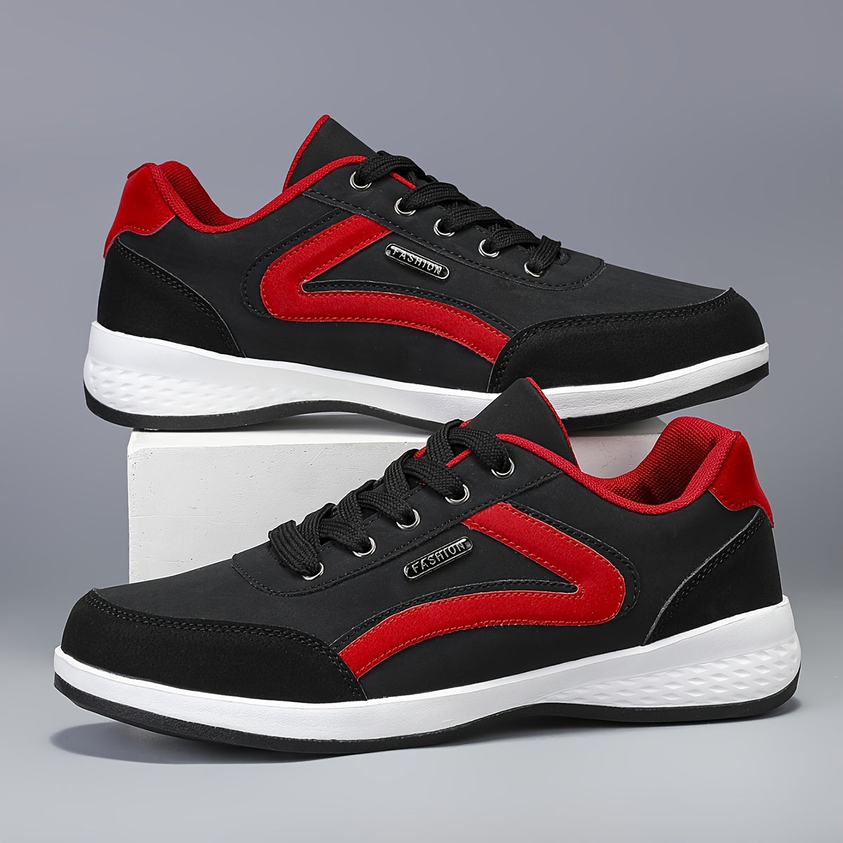 Men's All-Season Casual Sneakers with Geometric Design and Lace-Up Closure