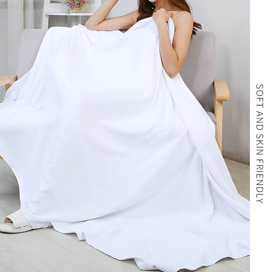 Одно большое, впитывающее микрофибровое банное полотенце (101,6 см X 203,2 см), которое быстро сохнет и подходит для тела, спорта, йоги, спа и фитнеса.