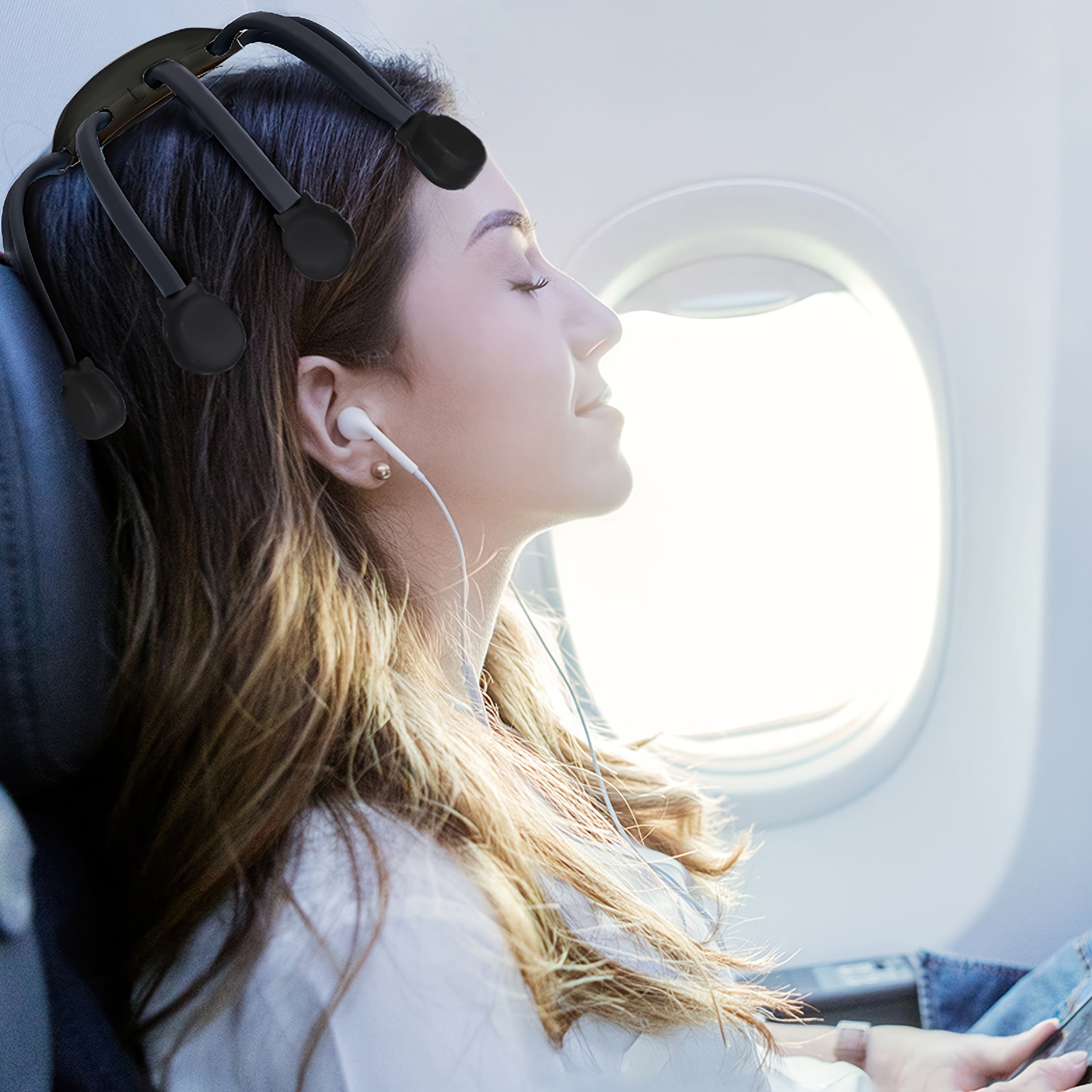 Head Massager with Soft Silicone Paws USB Rechargeable Low Allergenic Plastic Multi-Touch Pressure Release