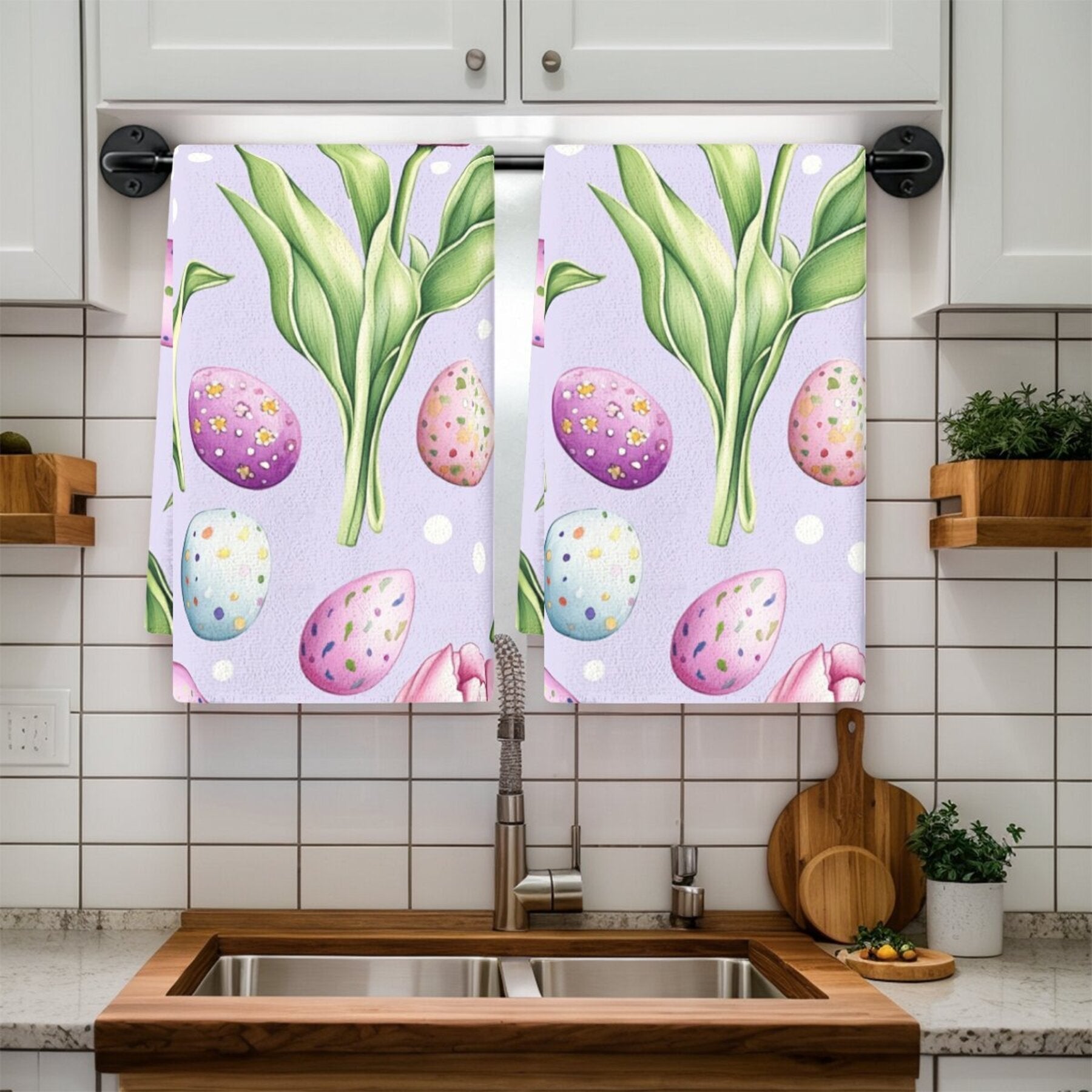 Набор из 2 кухонных полотенец к Пасхе с цветущими тюльпанами и яркими яйцами, полиэстер, нетканое полотно