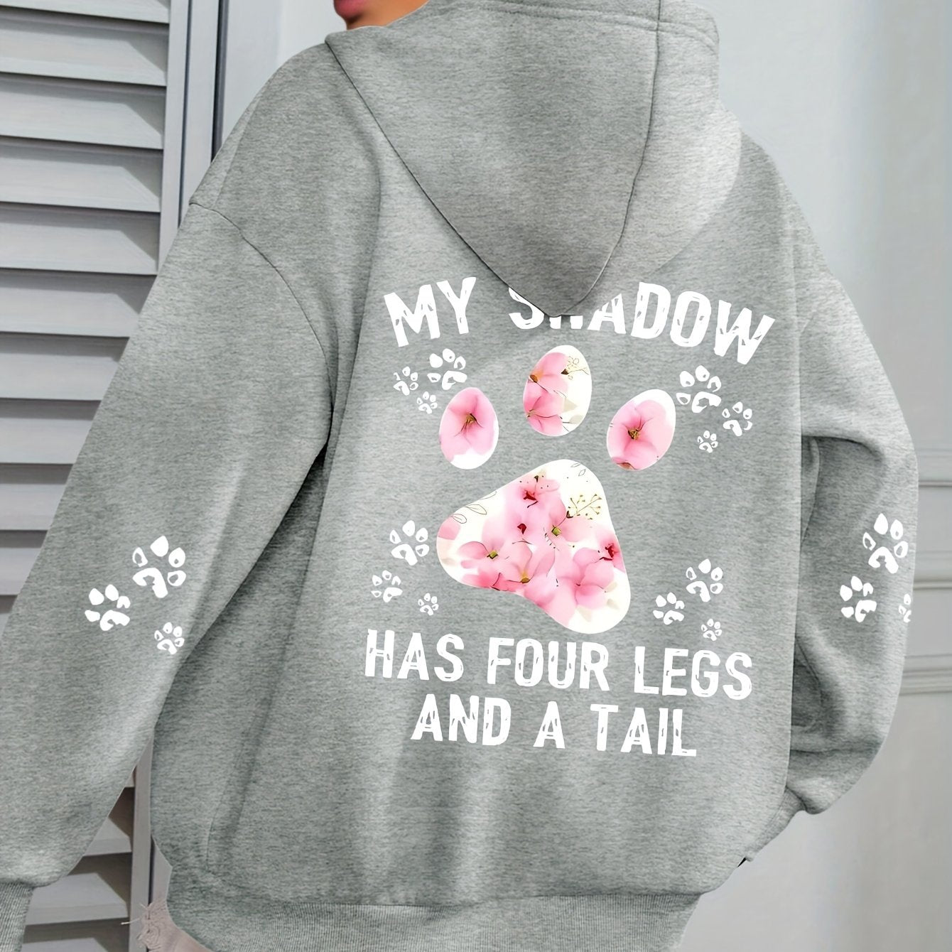 Plus Size Women's Casual Hoodie Graphic Pullover with Paw Print Design