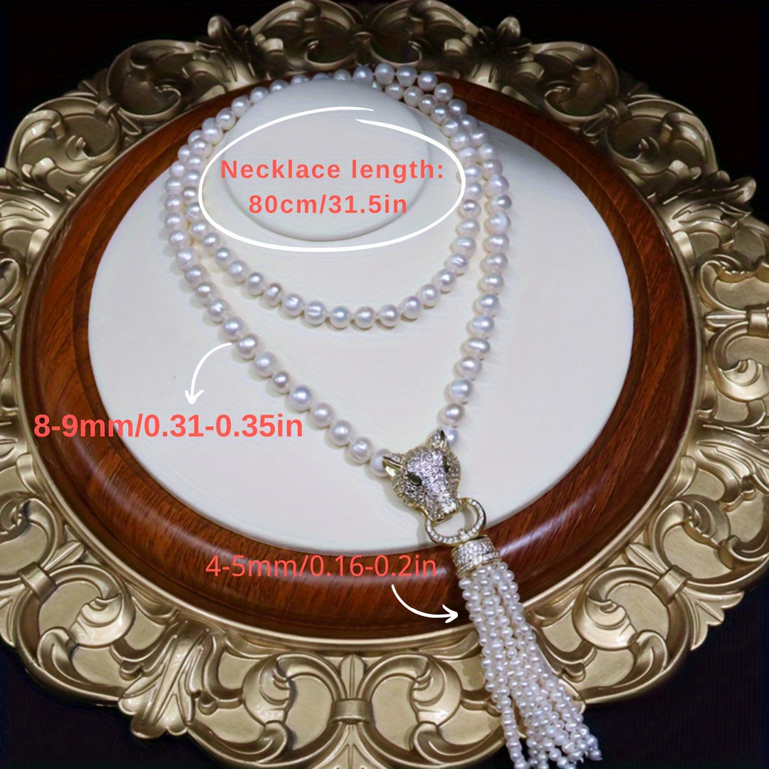 Freshwater Pearl Necklace with Leopard Clasp Elegant Timeless Jewelry for Parties and Autumn