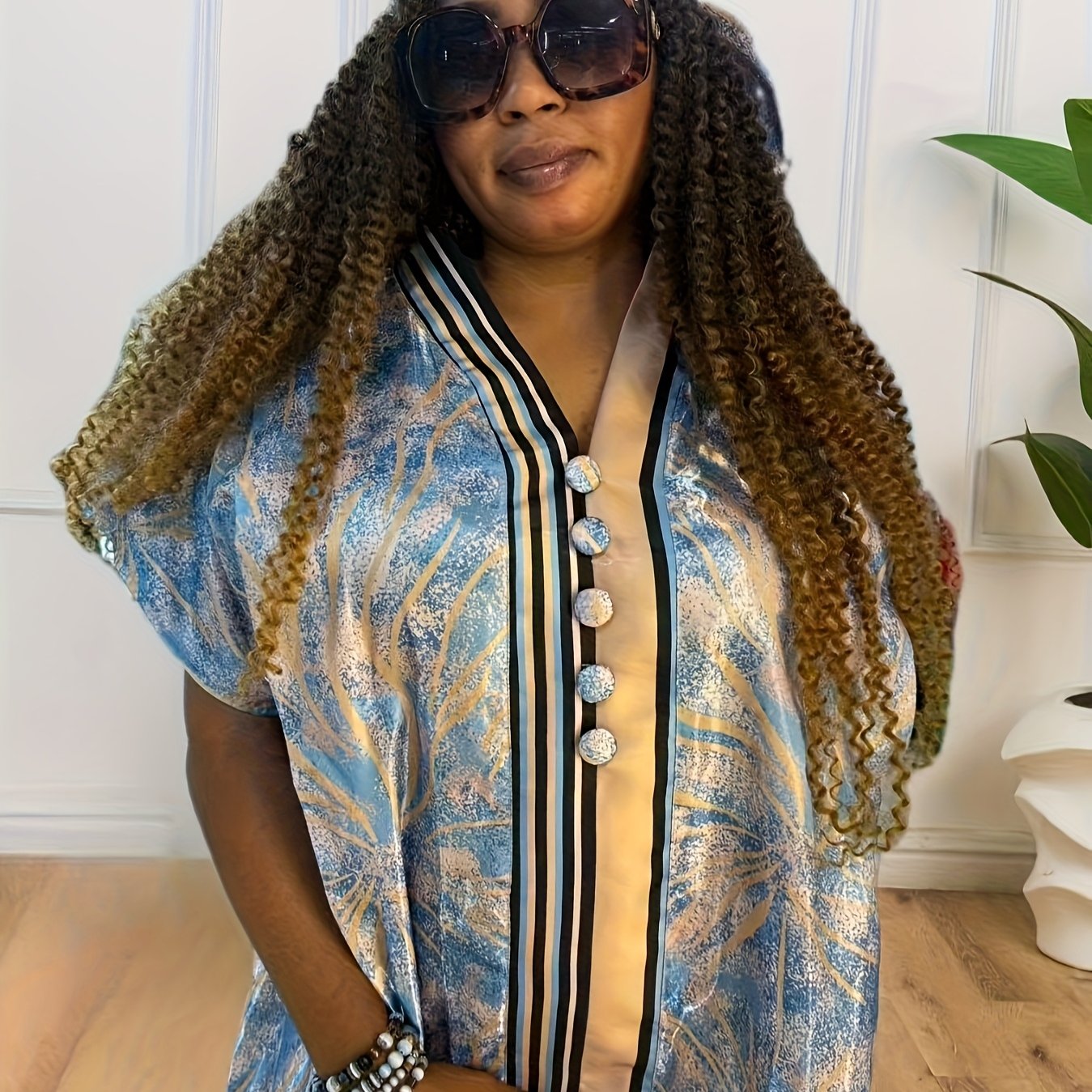 Plus Size Women's V-Neck Kaftan Dress with Batwing Sleeves and Floral Print