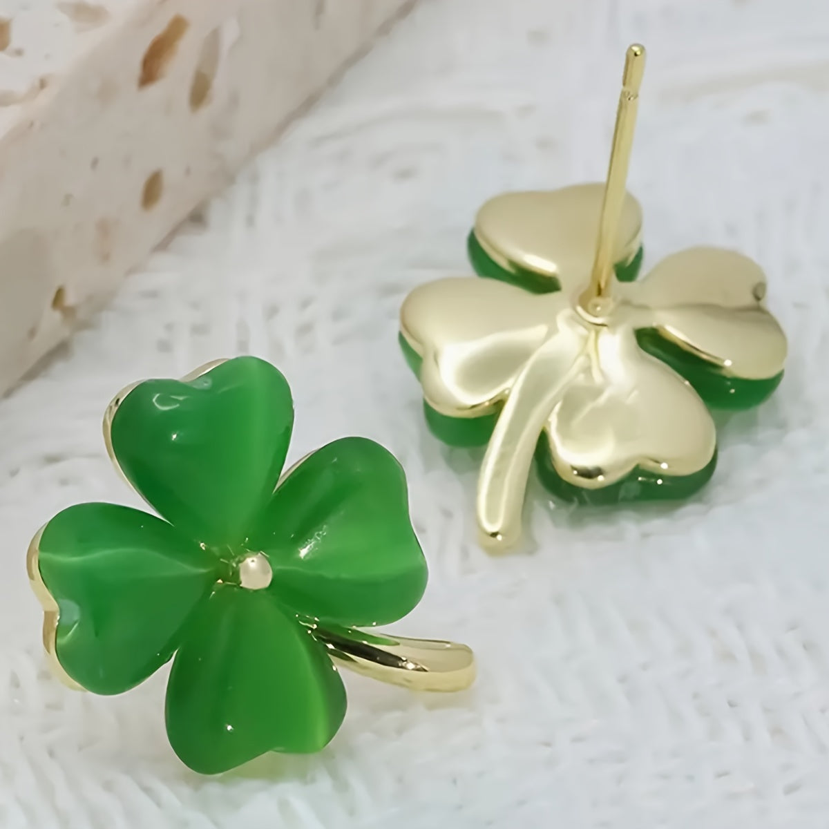 Women's Lucky Green 4-Leaf Clover Stud Earrings Synthetic Opal Jewelry
