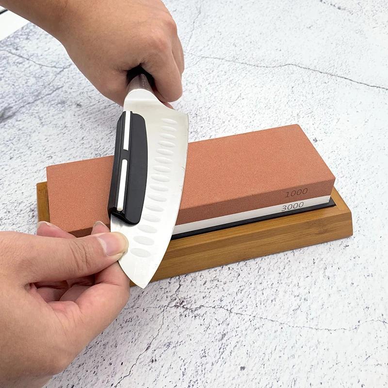 Ikki tomonlama qattiqlashtirish toshi, asos va burchak qoʻllanmasi bilan, pichoqni qattiqlashtiruvchi