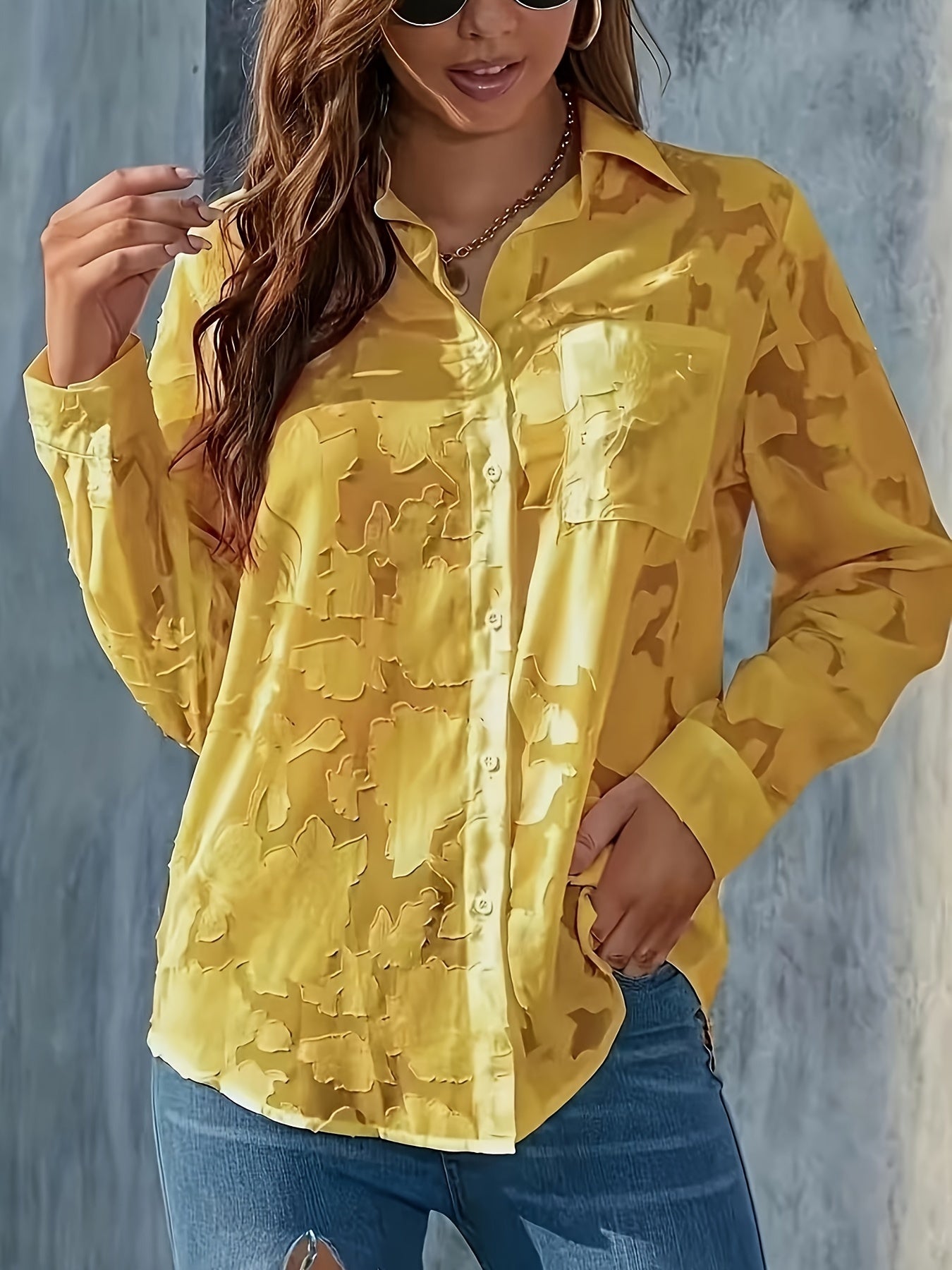 Plus o'lchamdagi ayollar bluzkasi cho'ntak bilan polyester tugma bilan yopiladigan ko'ylak