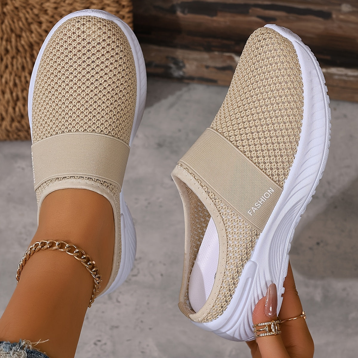 Women's Mesh Slip-On Sneakers White Black Casual Beach Summer Shoes