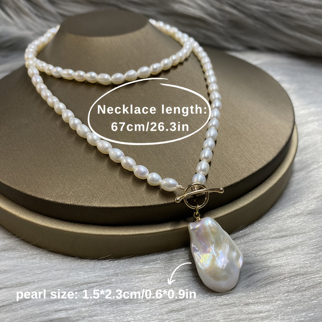 Vintage uslubidagi Freshwater Baroque Pearl Necklace OT Clasp bilan, nafislik va jozibani tarqatadi. Ushbu abadiy asar partiyalar uchun mukammal va ajoyib sovg'a bo'ladi. Tasodifiy sovg'a qutisi bilan birga keladi, kuzda sovg'a berish uchun ideal.