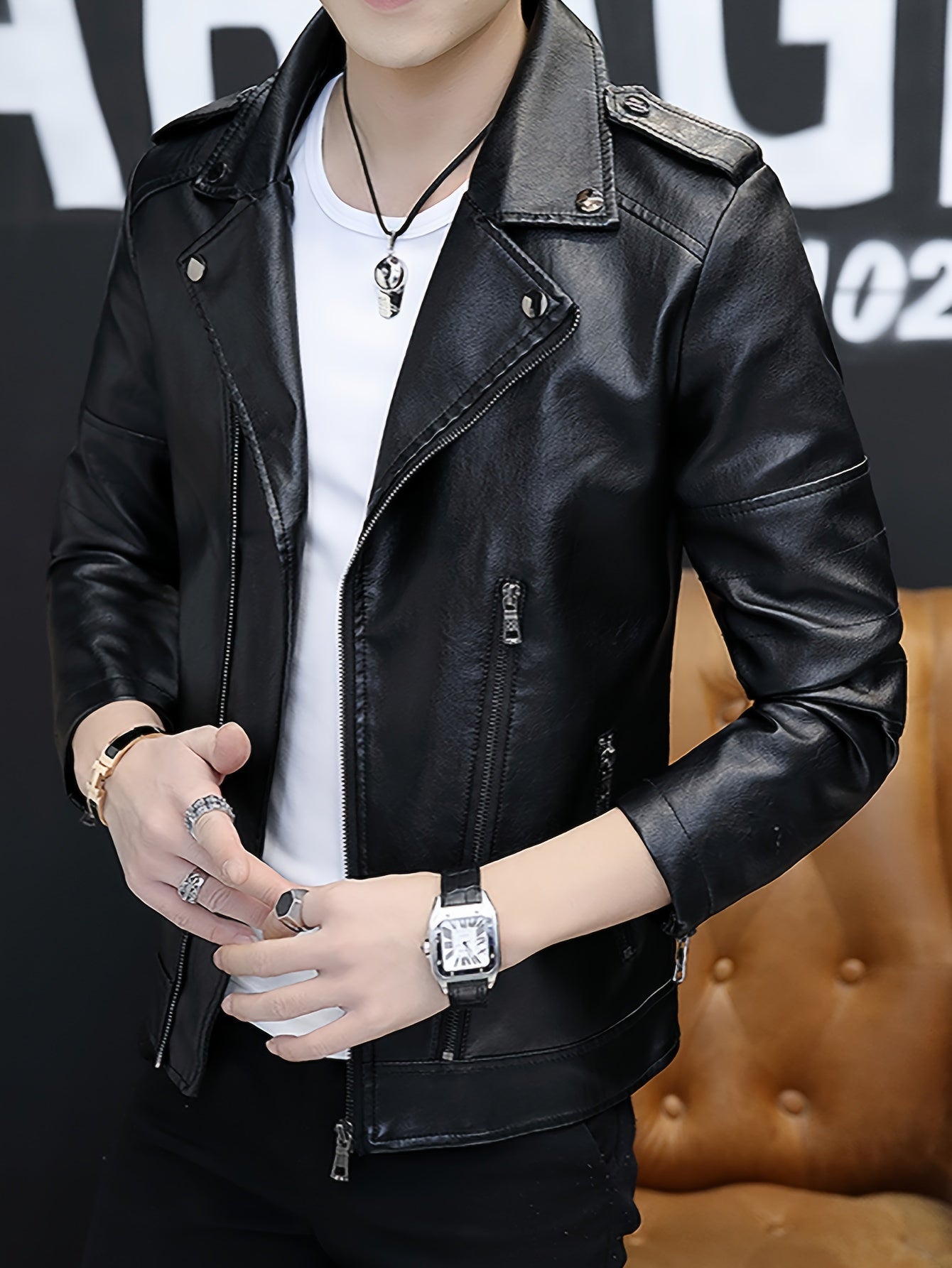 Men's Black Casual Zip-Up Jacket with Multi-Pocket Windproof Sun Protection