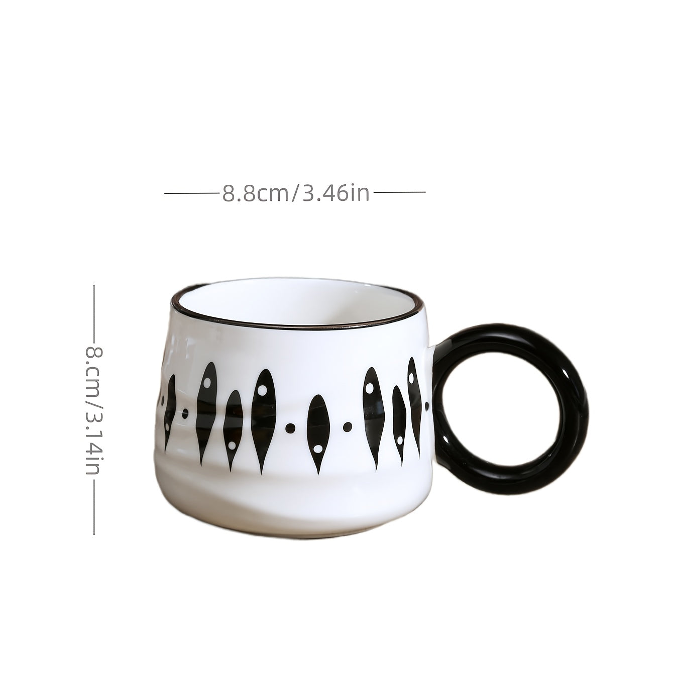 Taza de cerámica a cuadros en blanco y negro para uso en el hogar y en restaurantes