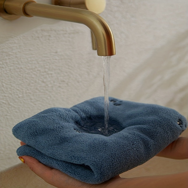 Microfiber Pet Towel for Dogs and Cats Quick Dry Soft Cozy Bath and Snuggle