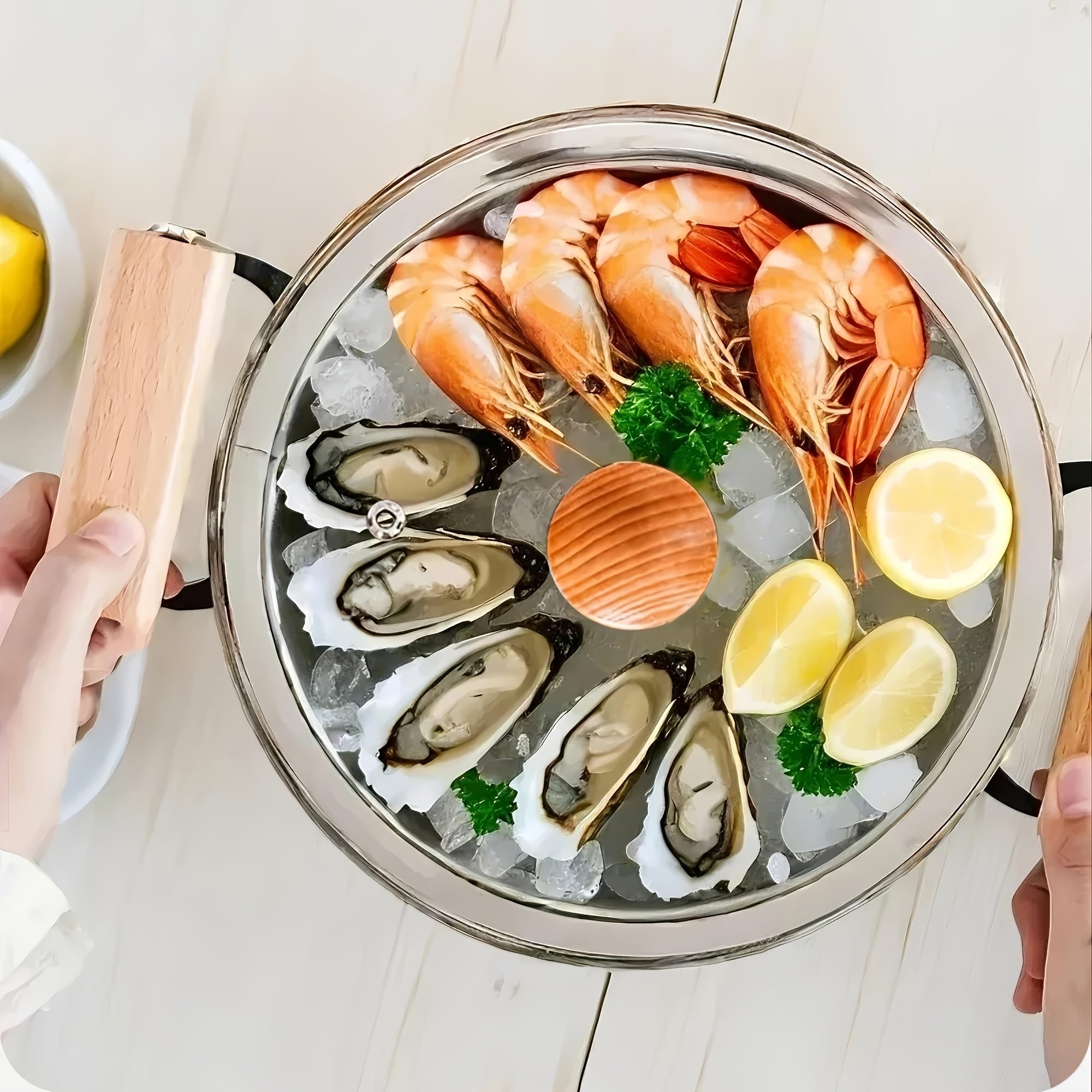 2.5L High Borosilicate Glass Simmer Pot with Wooden Handles, Heat-Resistant, Dishwasher Safe