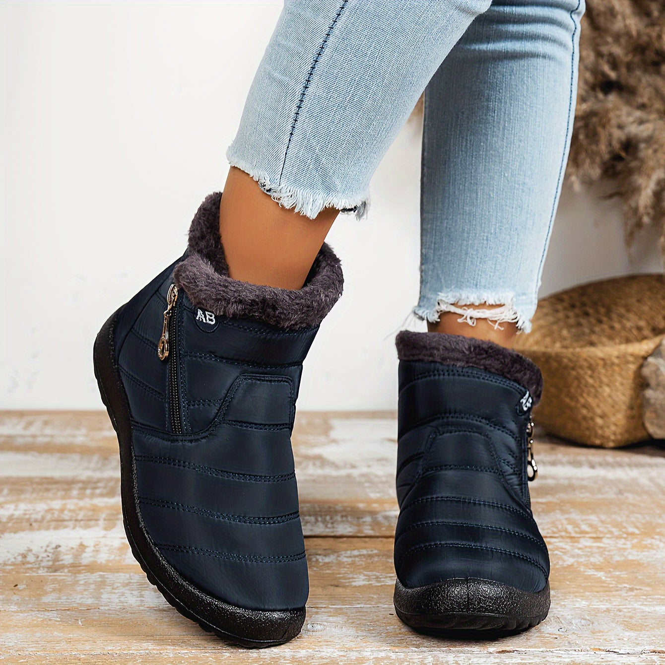 Women's Winter Snow Boots Mid-Calf Side Zipper Plush Lining