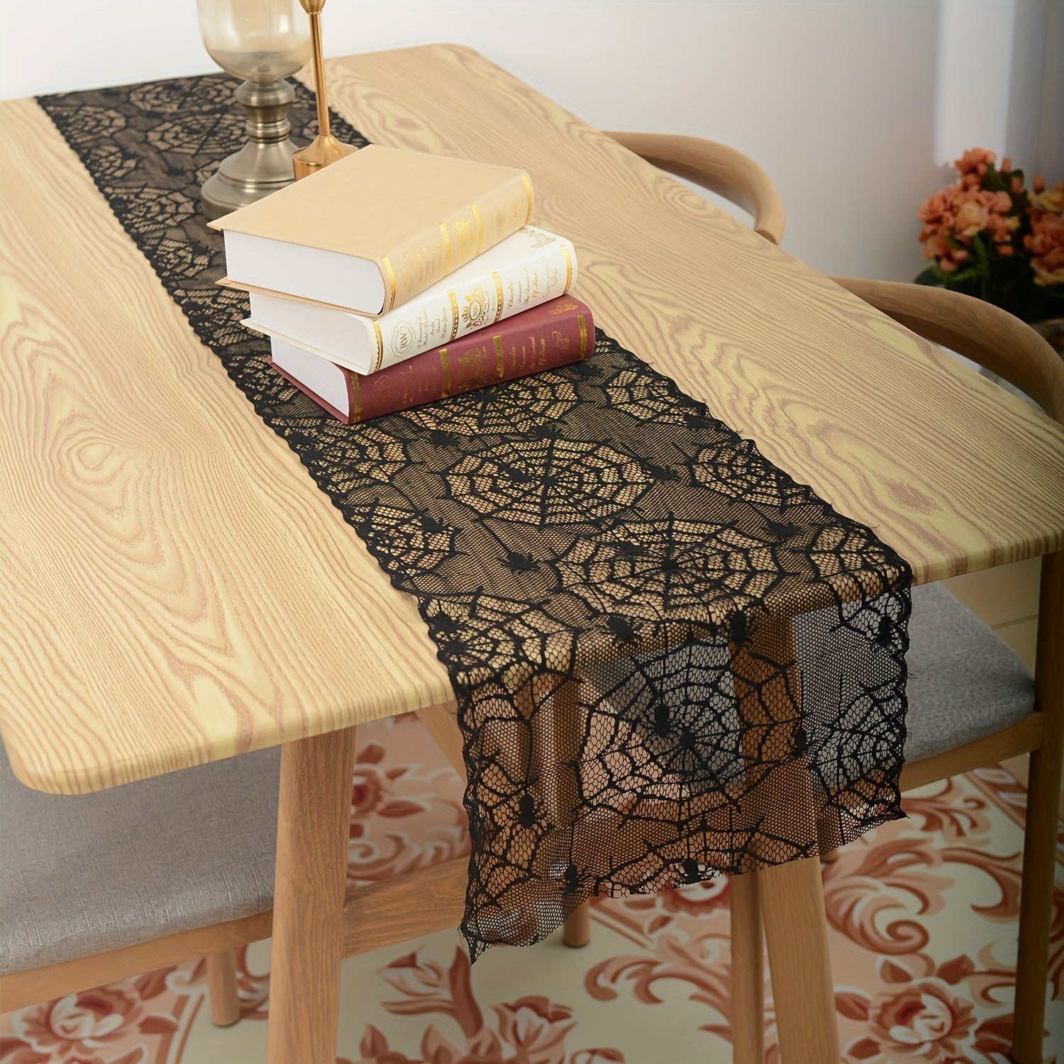 Camino de mesa de Halloween negro con tema de fantasmas y encaje para decoración de fiestas