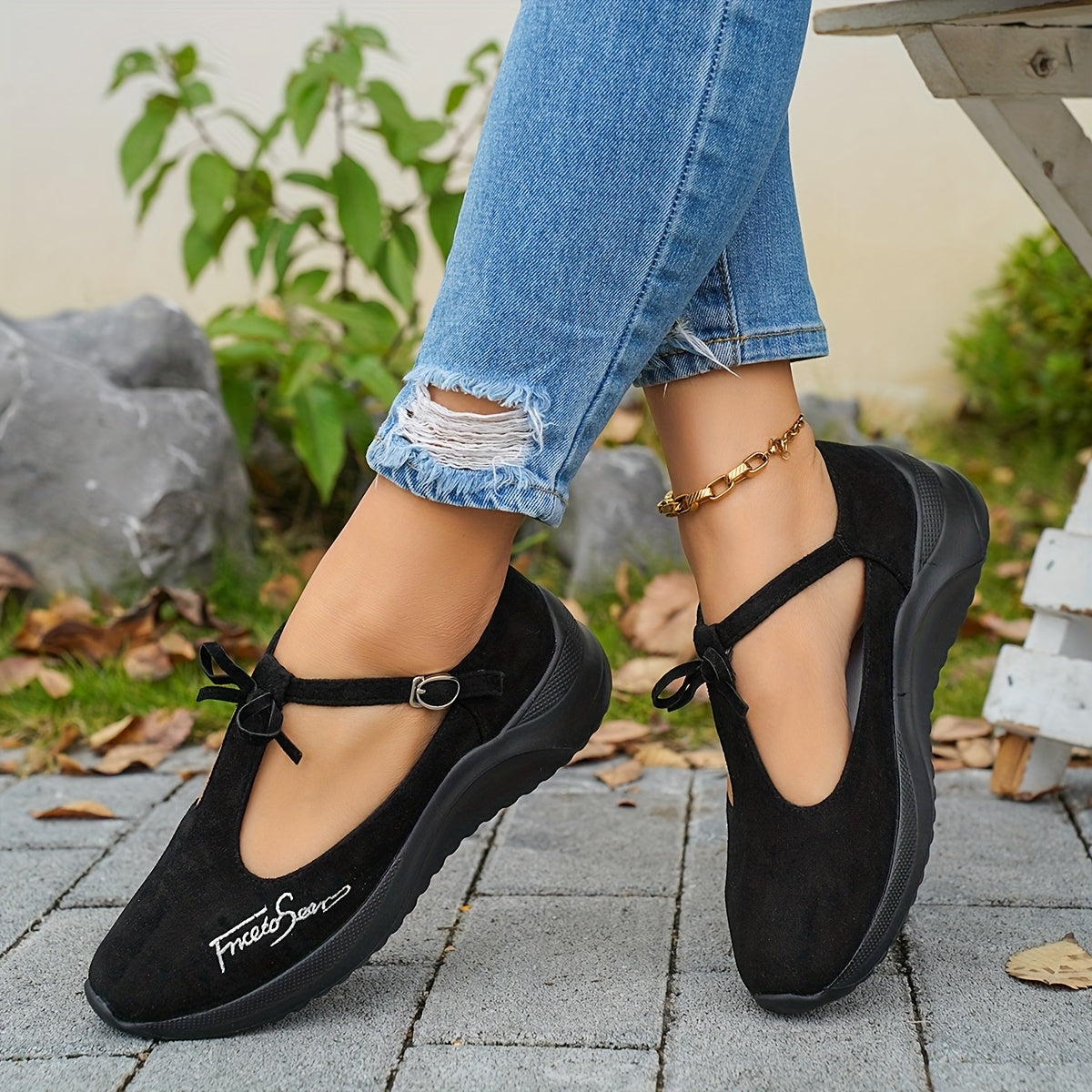 Women's Embroidery Casual Mary Jane Sports Shoes Easy Wear