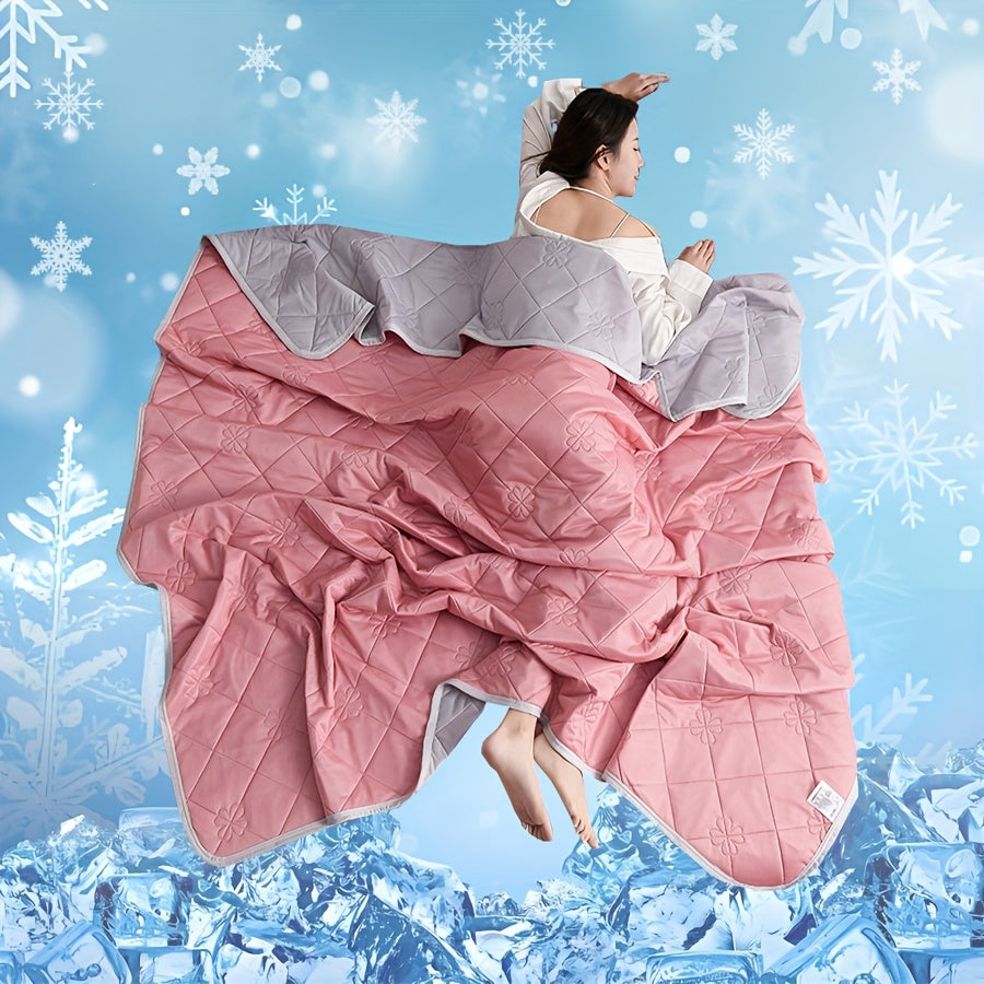 Cooling Summer Quilt Thin Breathable Machine Washable for Hot Sleepers