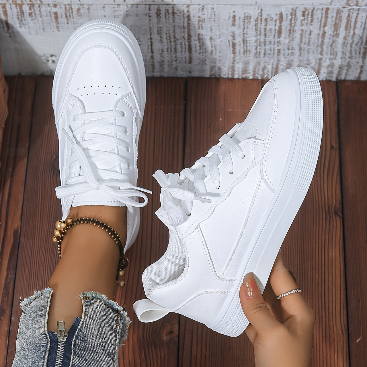 Girls White Casual Sneakers with Non-Slip Rubber Sole and Breathable Fabric Lining