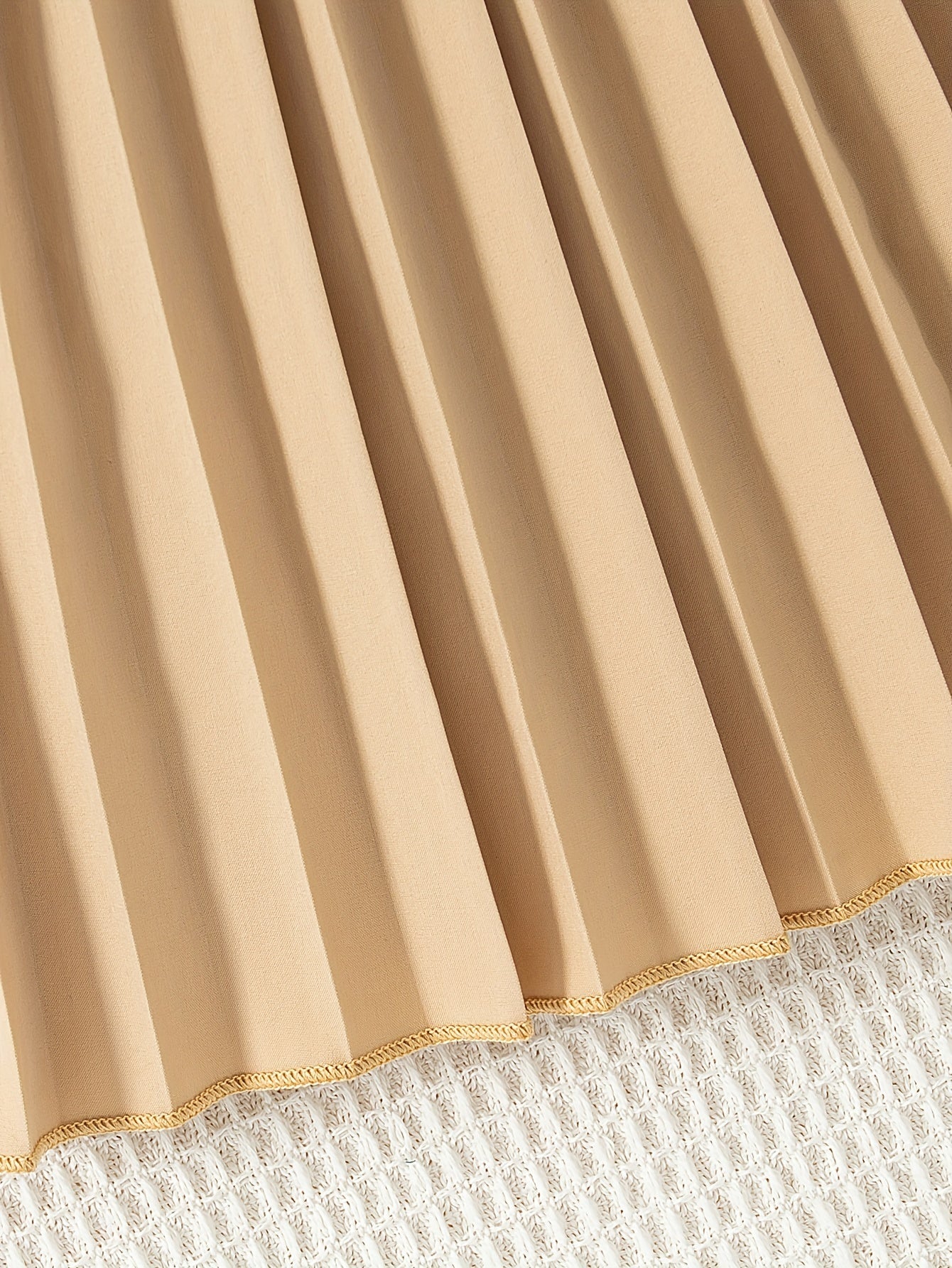 Girls Summer Dress with Polyester Knee-Length Pleated Skirt Stand Collar Sleeveless Ruffle Bow Casual