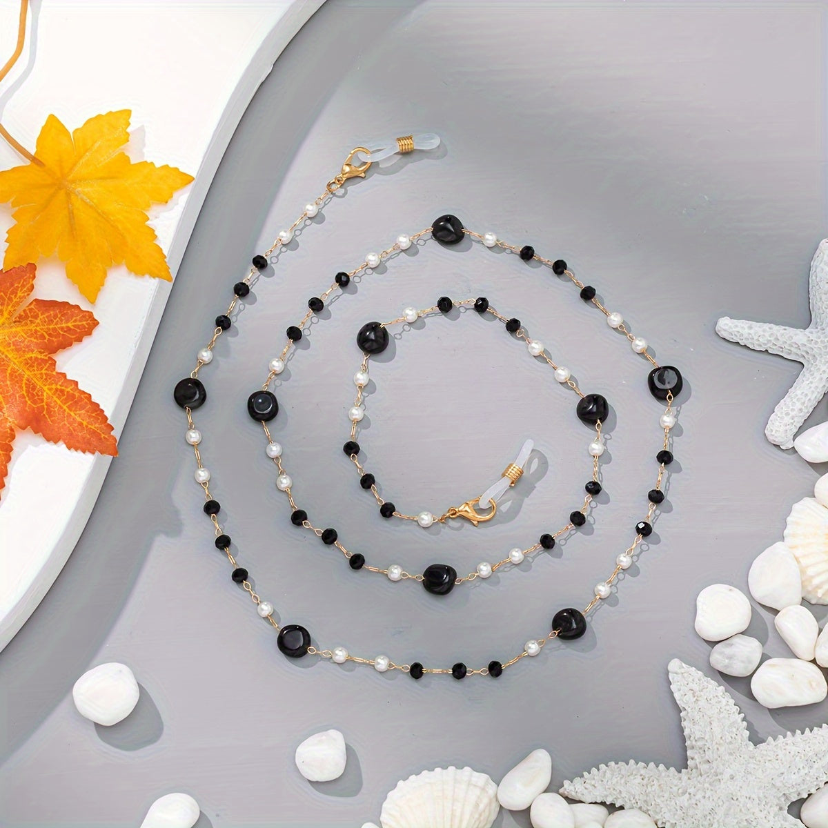 Rang-barang toshlar bilan bezatilgan shisha ko'zoynak zanjiri, quyosh ko'zoynaklari va o'qish ko'zoynaklari uchun retainer