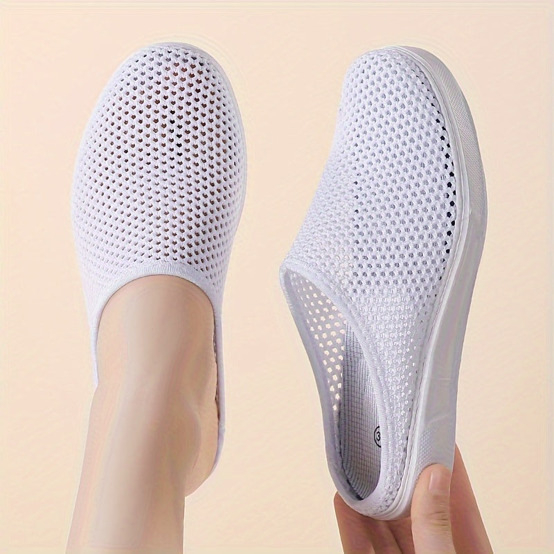 Plus Size Women's Mesh Slip-On Sneakers Lightweight Breathable Casual Shoes