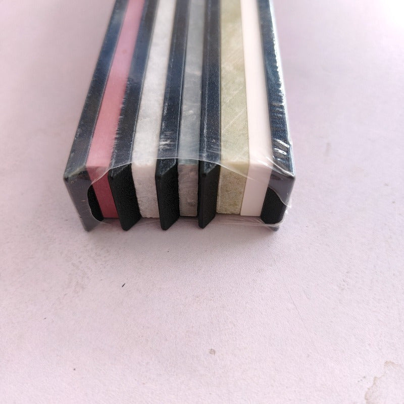 5 ta yuqori sifatli shisha bilan qilingan qattiq toshlar to'plami, statik burchakli pichoq silliqlash uchun ideal. Elektr energiyasi talab qilinmaydi, bu ularni oshxona asboblarini silliqlash uchun juda mos qiladi. Ruixin Pro bilan mos keladi.