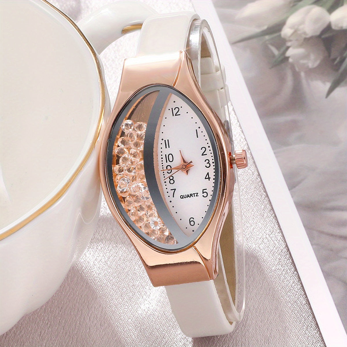 Women's Quartz Watch Oval Pointer Quicksand Dial PU Leather Band