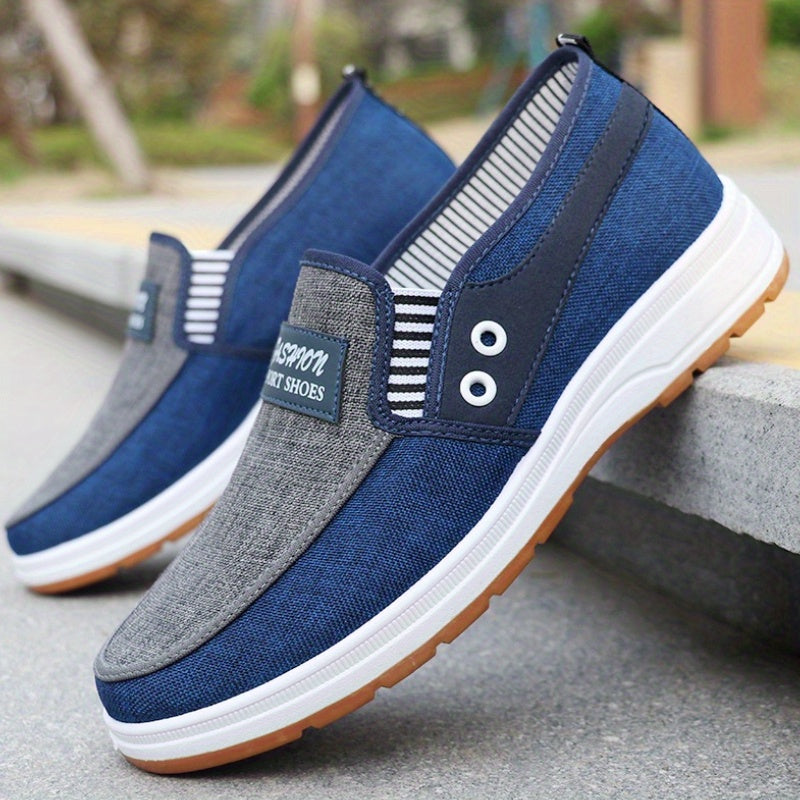 Men's Breathable Fabric Slip-On Sneakers with Heart Pattern for Casual All-Season Wear