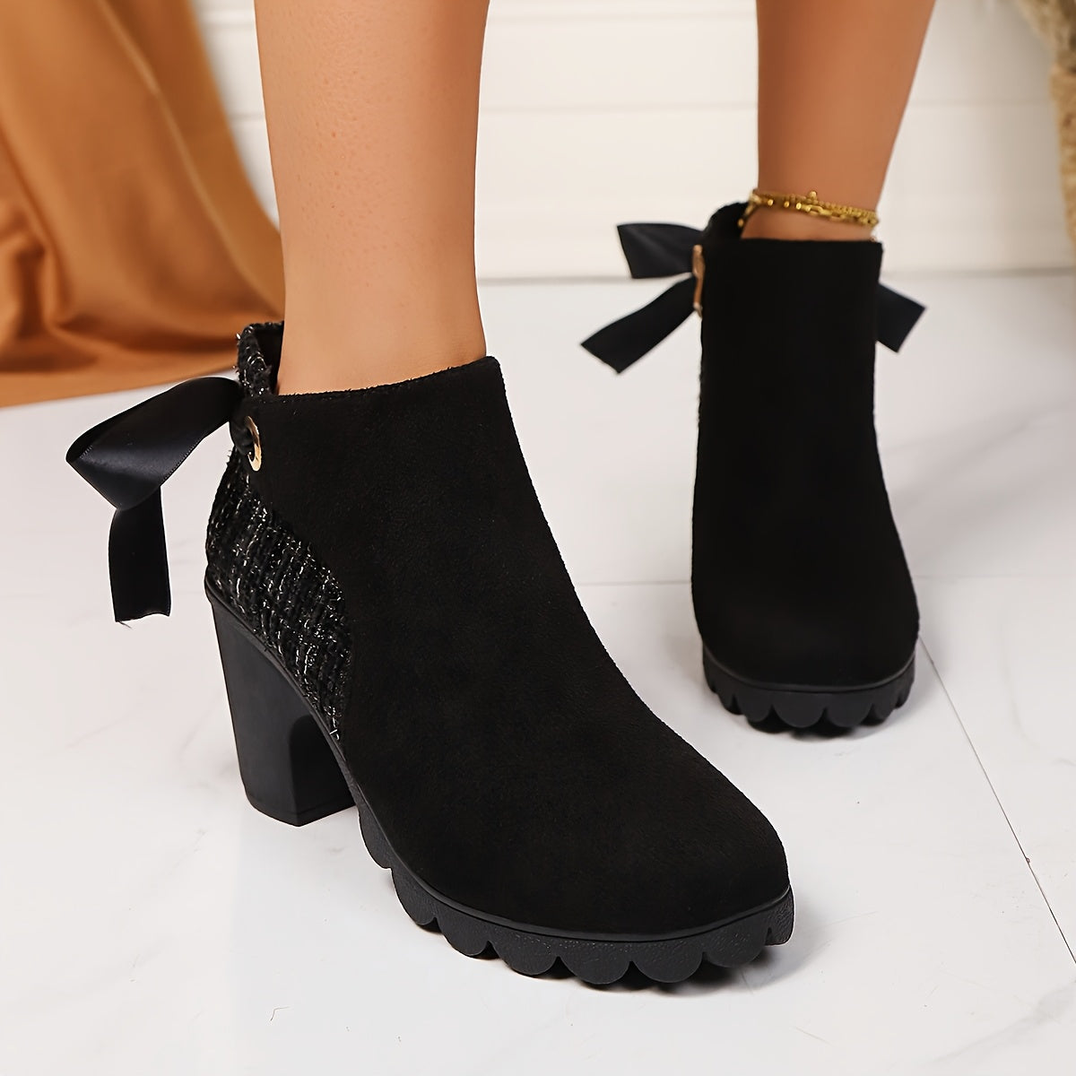 Women's Black Block Heel Ankle Boots with Round Toe and Zipper