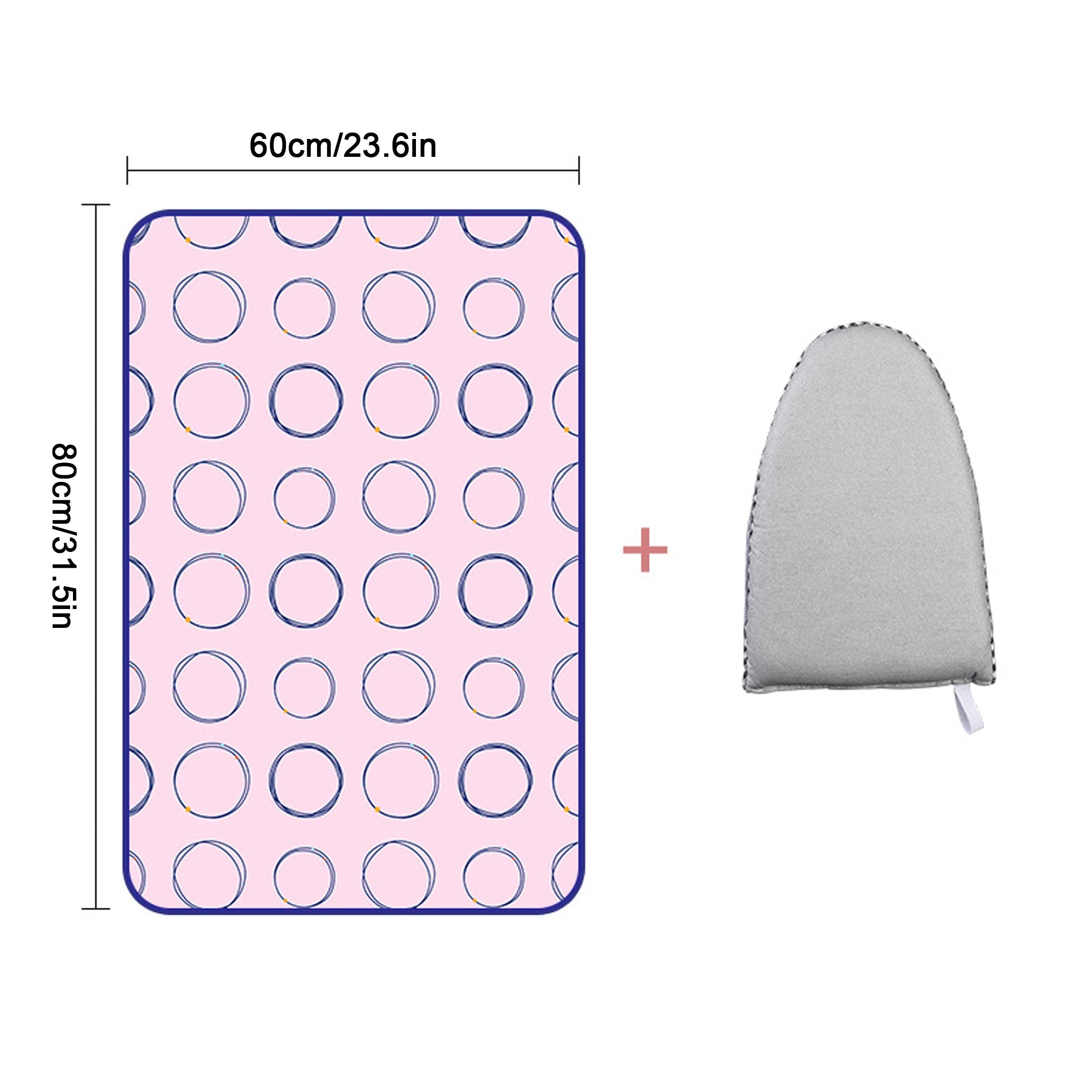 Комплект включает 2 складных гладильных матов и ручную доску с влагостойкими, термостойкими и нескользящими свойствами. Идеально подходит для путешествий, общежитий и домашнего использования без необходимости в электричестве.