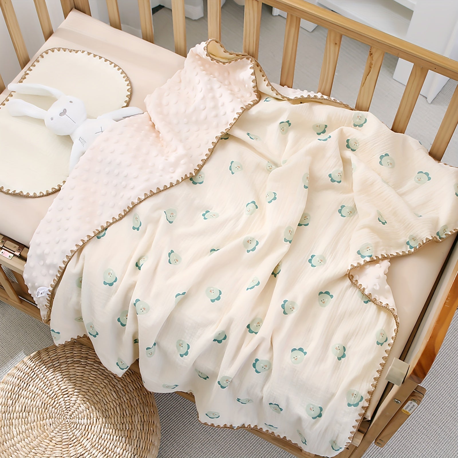 All-Season Cotton Blanket for Spring and Summer Use