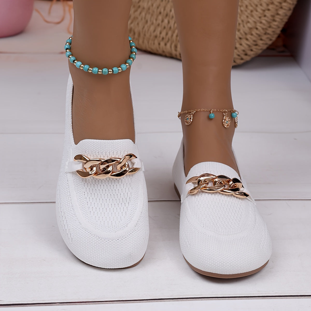 Plus Size Women's Flats Breathable Slip-On Shoes with Sparkle Detail