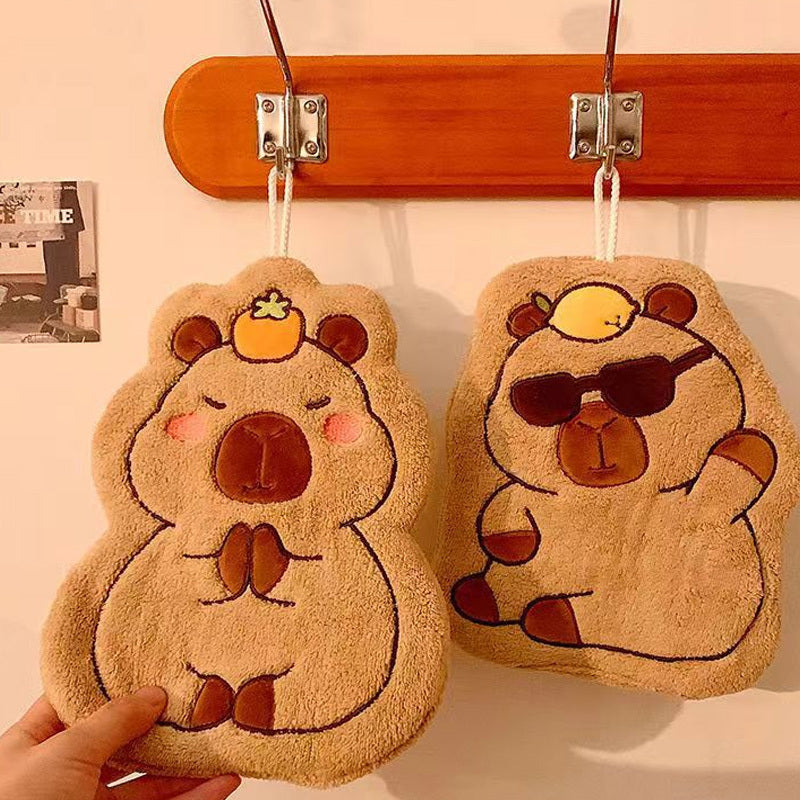 2 ta sevimli multfilm mavzusidagi qo'l sochiq to'plami, juda namni yaxshi so'radi, oshxona va hammomda foydalanish uchun ko'p maqsadli va elektr yoki batareyalarni talab qilmaydi. Qo'lni yashash xonasida yoki yotoqxona ichida quritish uchun mukammal.