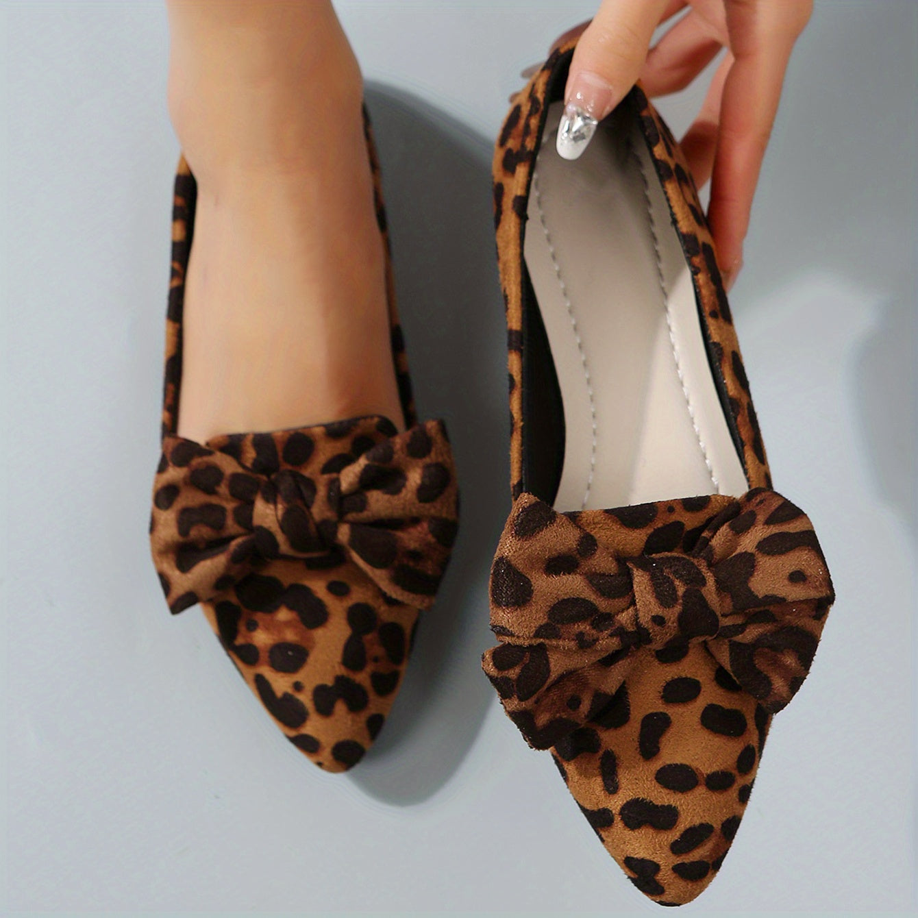 Women's Leopard Print Flat Shoes with Bowknot Decor Pointed Toe Lightweight Slip-On