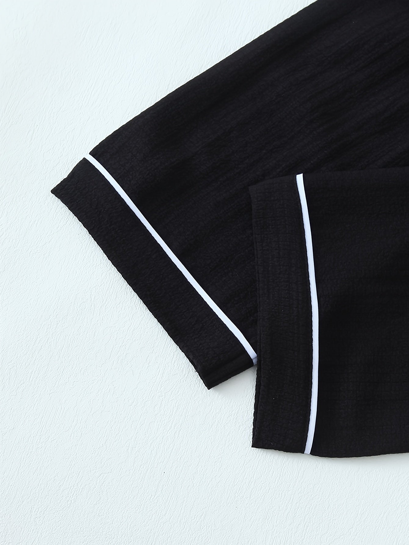 Women's Heart Embroidery Casual Pajama Set Short Sleeve Top and Long Pants