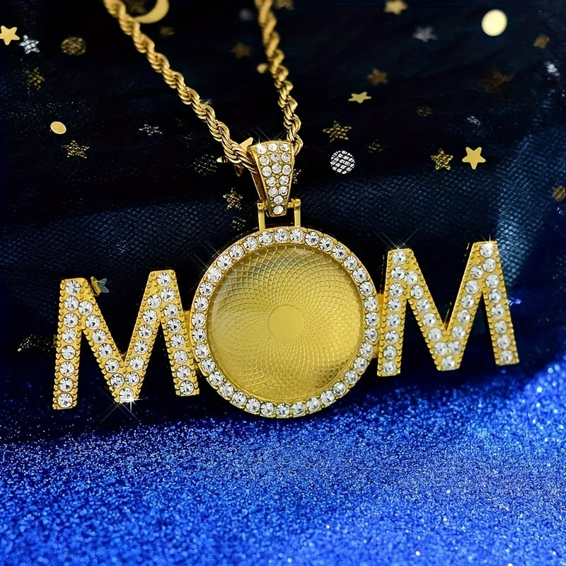 Personalized Mother Photo Pendant Necklace 18K Gold-Plated Zinc Alloy Synthetic Crystals Waterproof Glass Cover Gift for Women