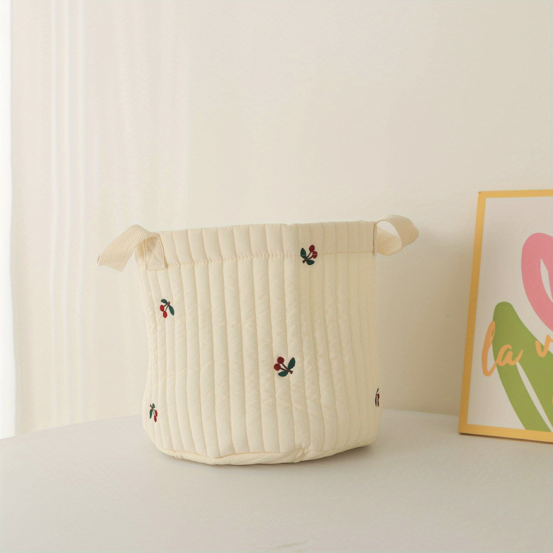 Cesta de almacenamiento bordada en algodón para la habitación del bebé