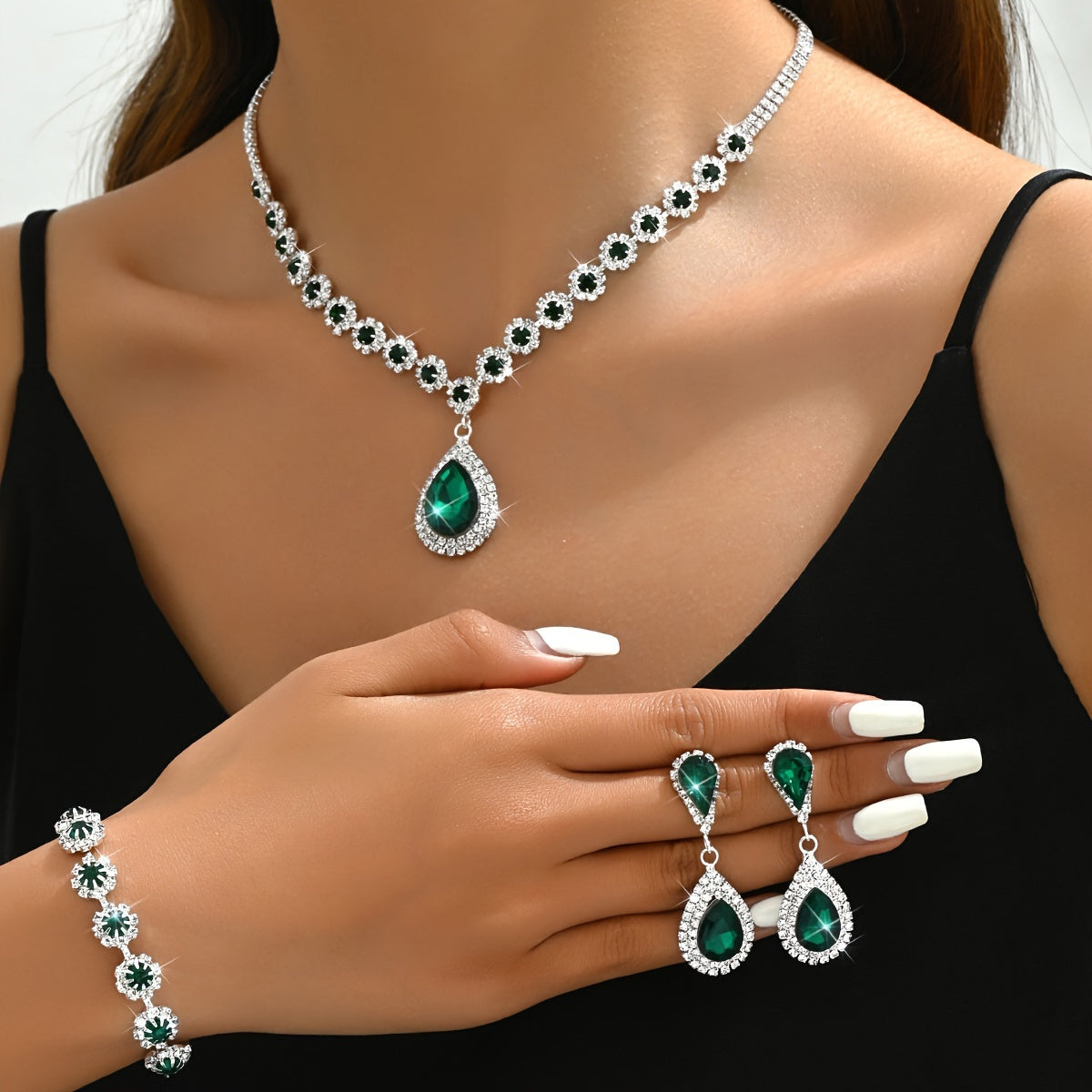 Jewelry Set for Brides and Ladies Flower Drop Necklace Earrings Bracelet