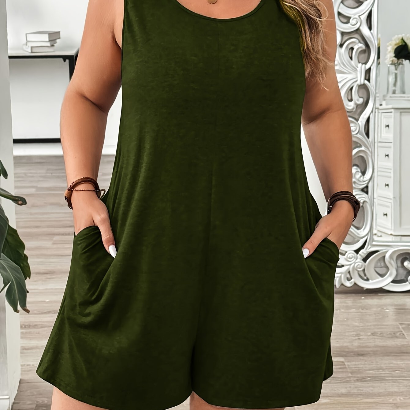 Plus Size Women's Green Sleeveless Jumpsuit with Pockets