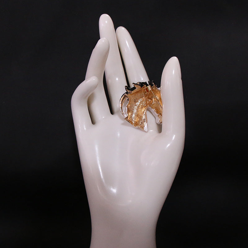 Animal-Themed Brooch Pin with Horse Head Design Silver Tone Jewelry