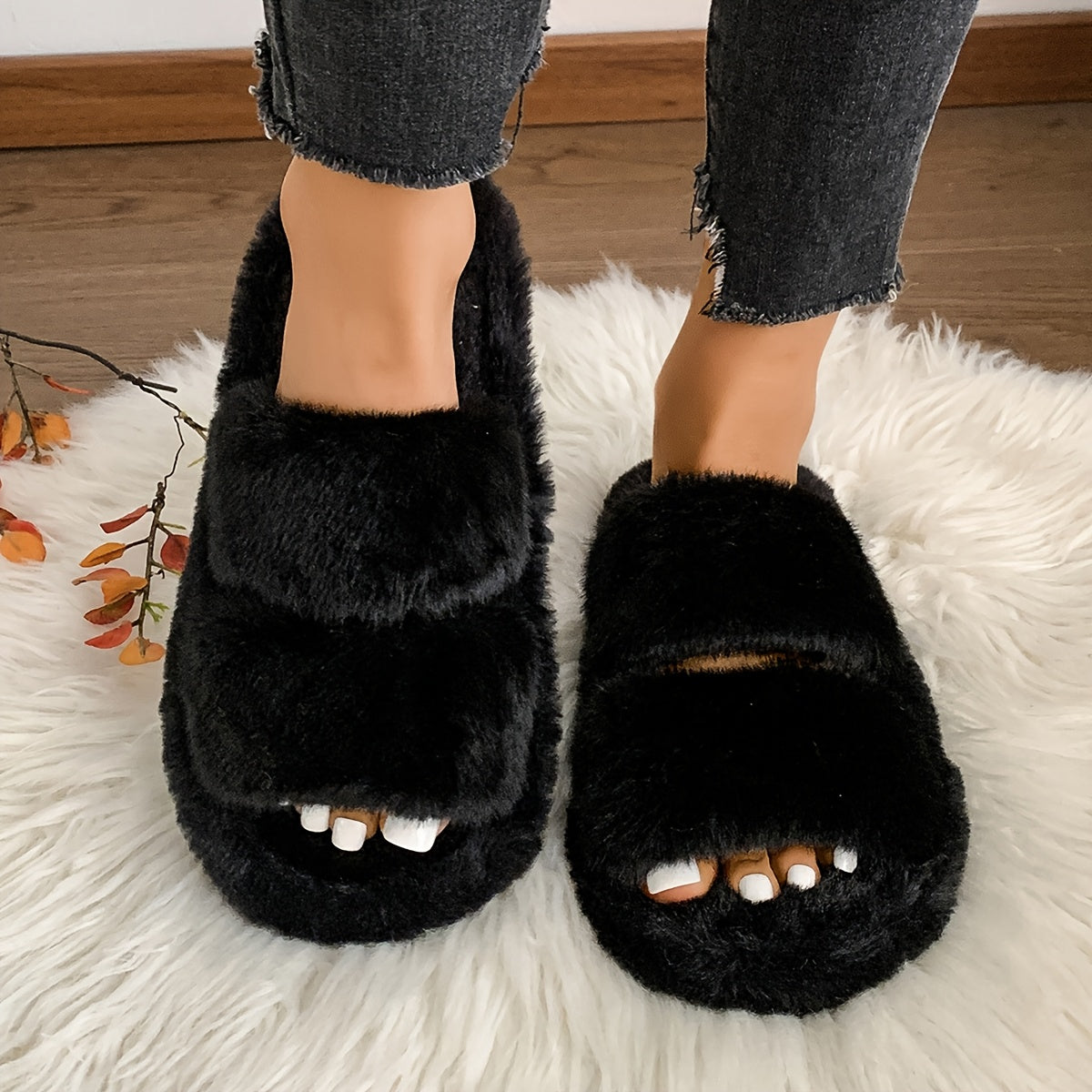 Ayollar uchun plüsh nordik uslubdagi uy ichki poyabzali, ochiq barmoqli, qora, oq, bej, pushti