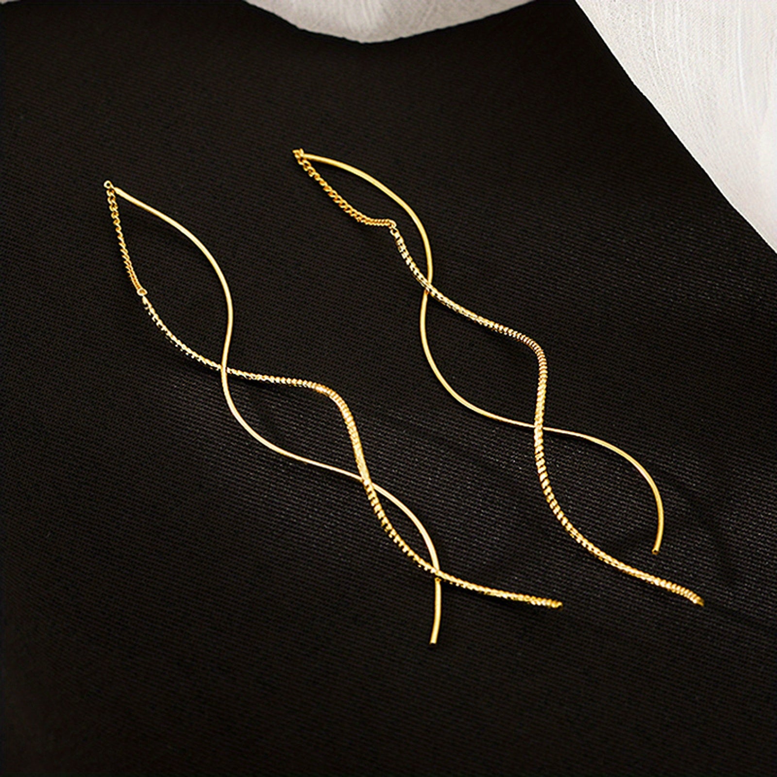 Ayollar uchun mis to‘lqinli osma sirg‘alar, uzun tassel, ko‘p maqsadli zargarlik buyumlari