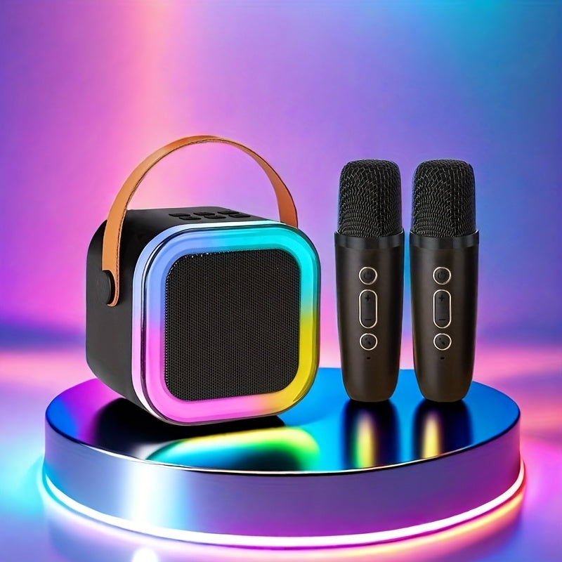 Ikki simsiz mikrofon va rangli chiroqlar bilan jihozlangan portativ karaoke dinamik, oilaviy tug'ilgan kunlar va ochiq havoda sayohatlar uchun ideal.