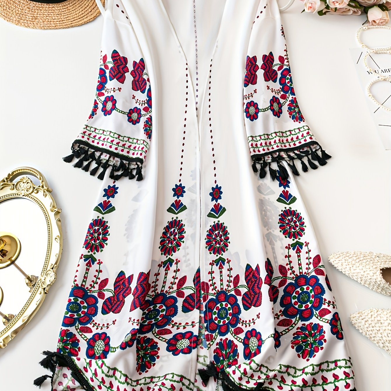 Ayollar uchun zamonaviy gullar bilan bezatilgan to'qima, yengsiz, cho'zilmaydigan polyester, ochiq old qismi bilan, bahor/yaz uchun mukammal.