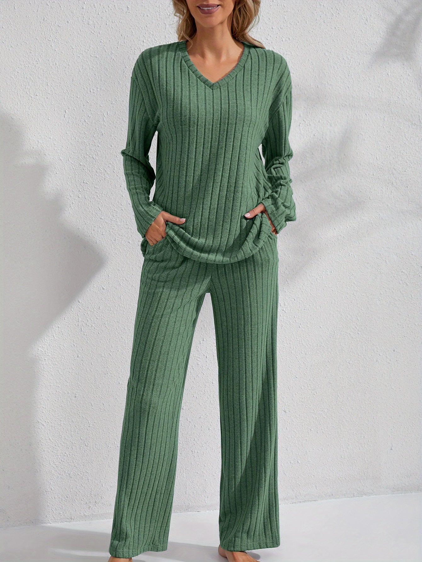 Ayollar uchun uzun qoʻlli pijama toʻplami, bir rangli, qulay qishki uyqu kiyimi