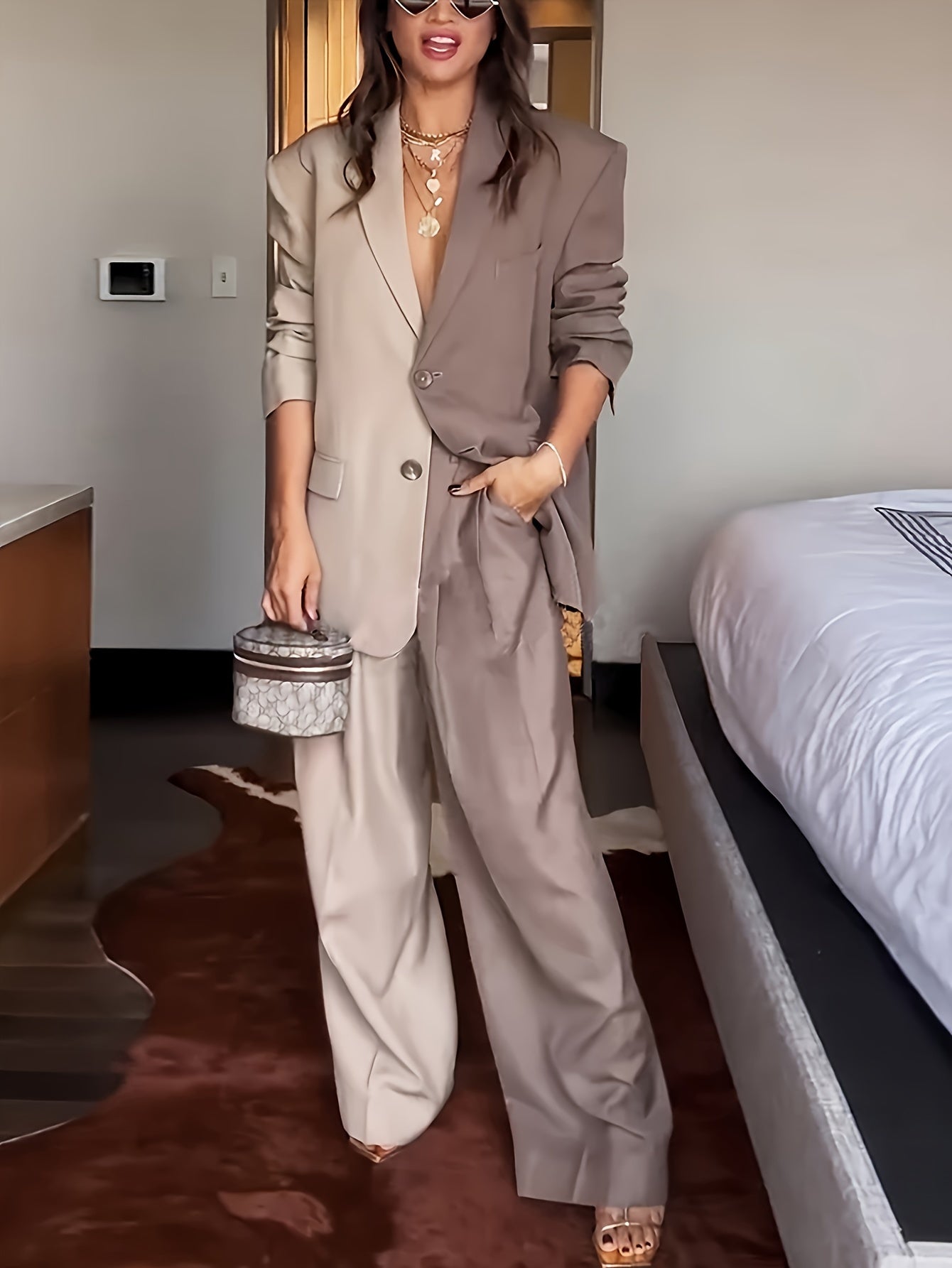 Color-Blocked Blazer and Wide-Leg Pants Set for Women Spring Fall Elegant Polyester