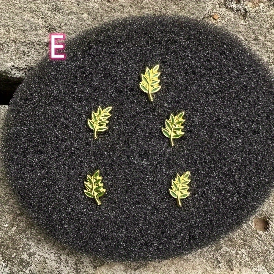 Vintage Style Masonic Brooch Set with Rhinestone Pins for Men’s Suits and Jackets